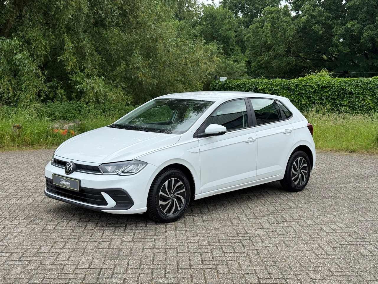 Volkswagen Polo - 1.0 TSI Highline CRUISE I PDC I CARPLAY I LED I NIEUW MODEL - AutoWereld.nl