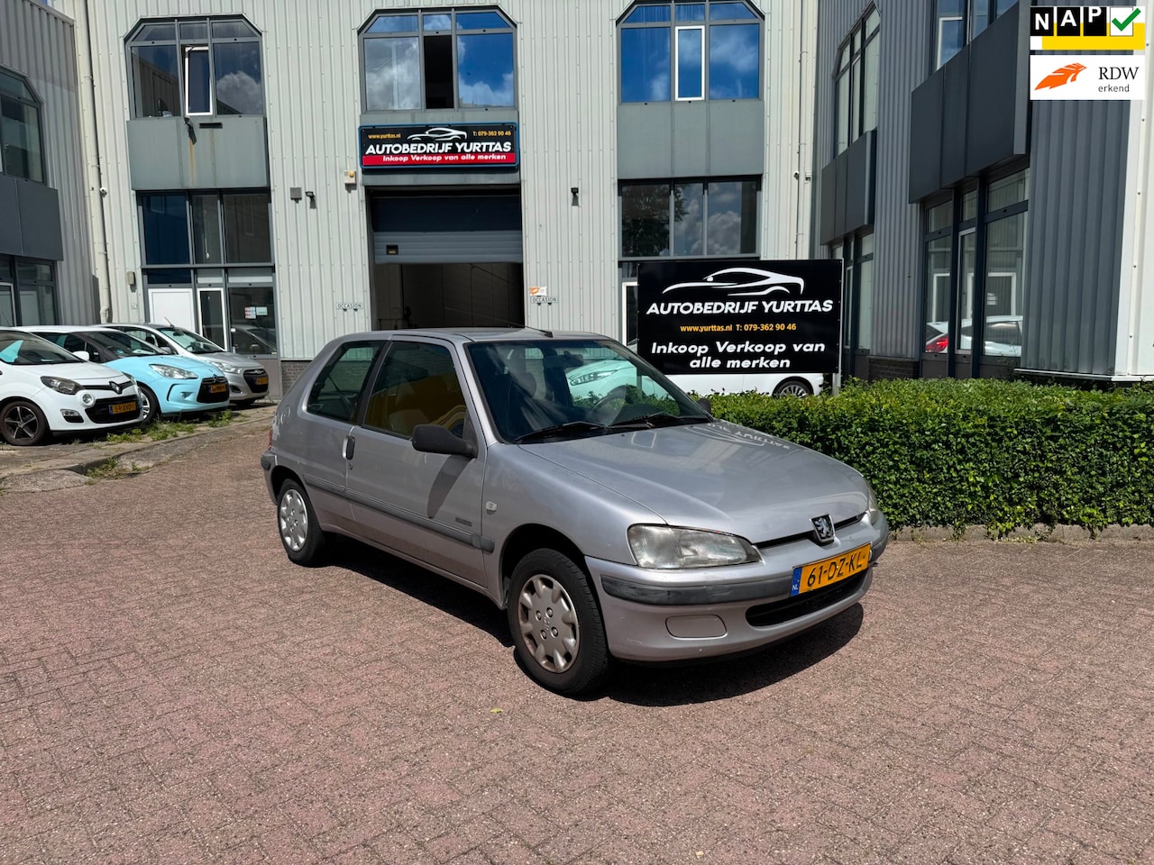 Peugeot 106 - 1.4 Accent AUTOMAAT!! Lees Advaertentie!! - AutoWereld.nl