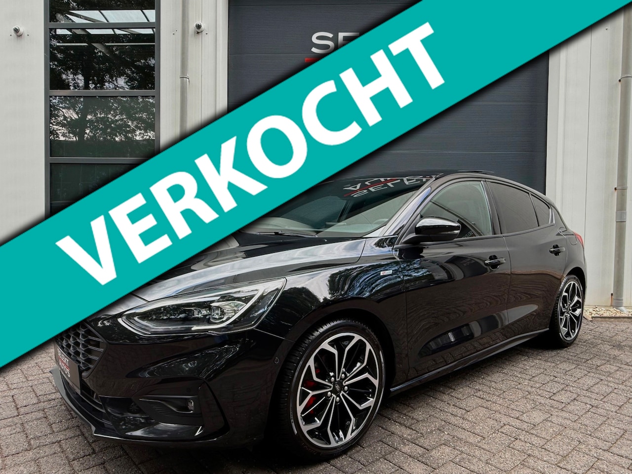 Ford Focus - 1.5 EcoBoost ST-Line 150 Pk Pano/Full Led/Climate/Cruise/Stoelverwarming/B&O/Navi/Car Play - AutoWereld.nl