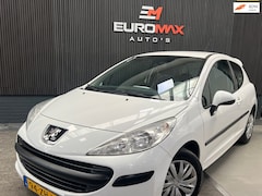 Peugeot 207 - 1.4 VTi Cool 'n Blue Nette Auto NAP - Airco