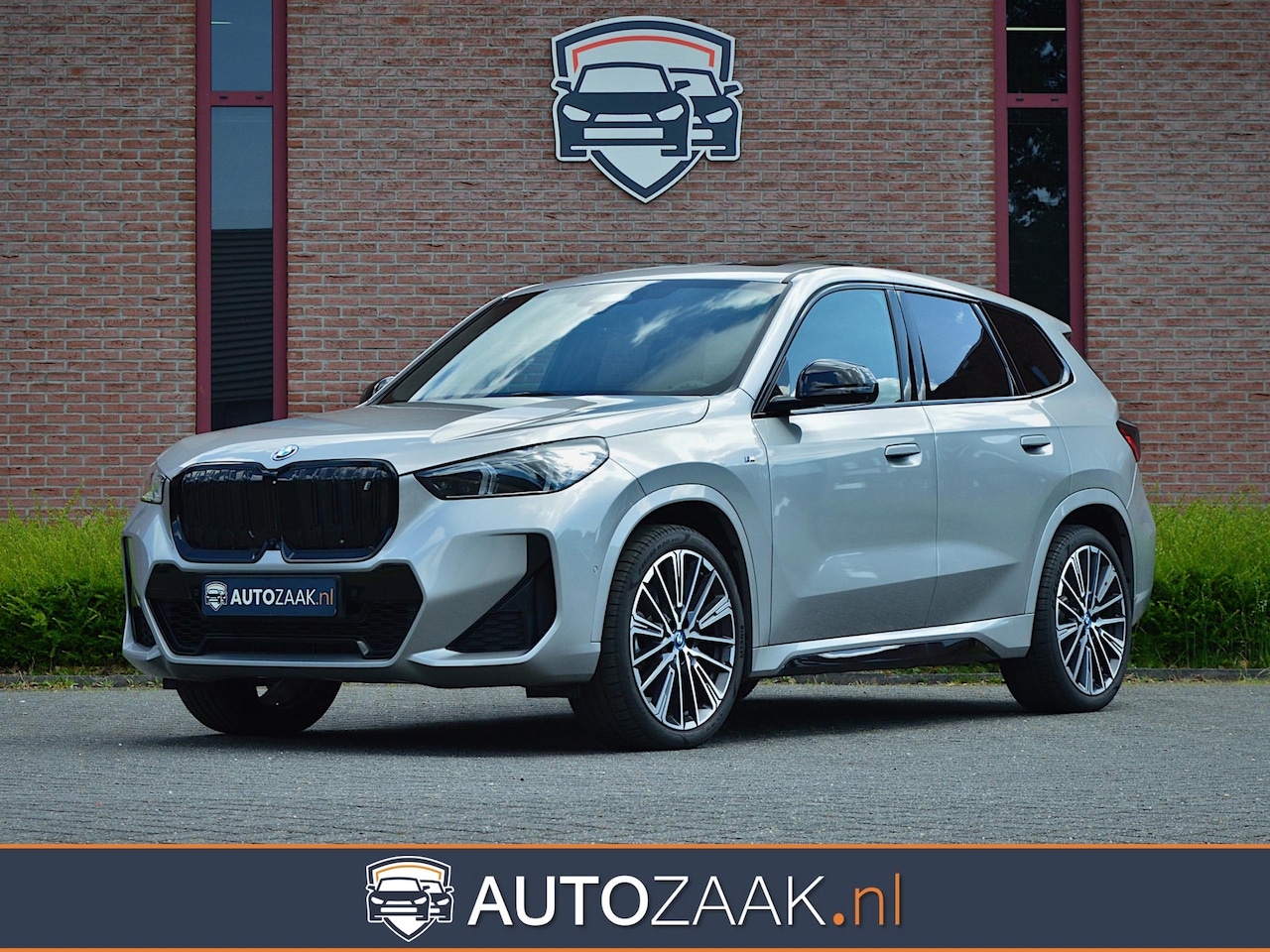 BMW iX1 - xDrive30 M Sport | Innovation Pack | VOL - AutoWereld.nl