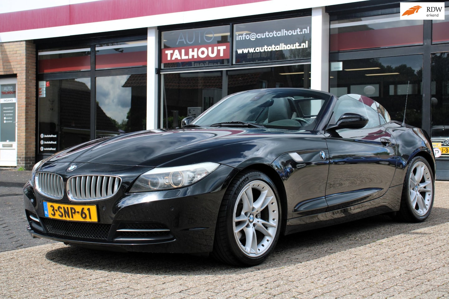 BMW Z4 Roadster - SDrive23i Executive - 6 CILINDER, CABRIO, 6 BAK, STOELVERWARMING, SPORTSTOELEN - AutoWereld.nl