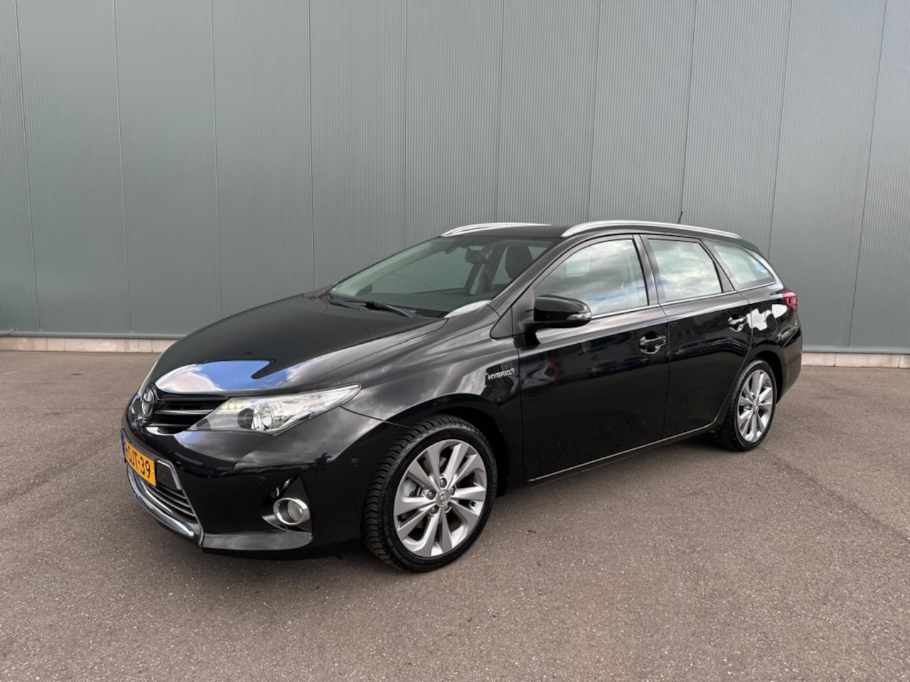 Toyota Auris Touring Sports - 1.8 Hybr. Executive DEALER ONDERHOUDEN | NAP ! - AutoWereld.nl