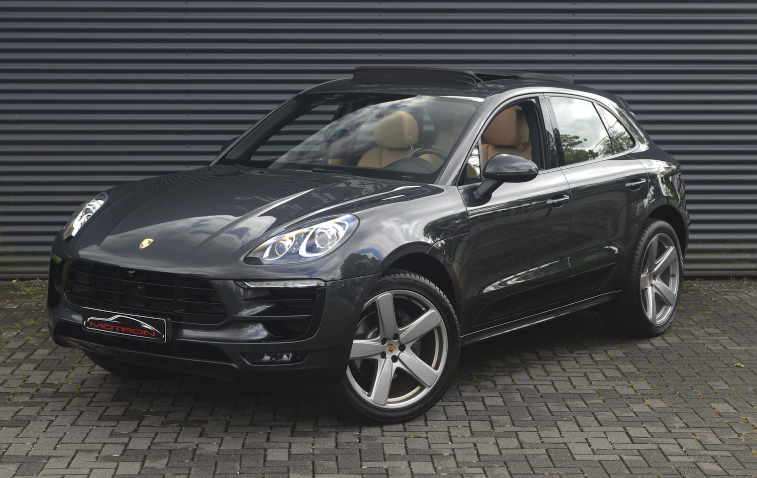 Porsche Macan - 2.0 2.0 - AutoWereld.nl