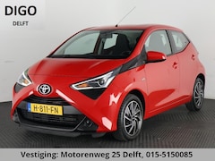 Toyota Aygo - 1.0 VVT-i X-PLAY CARPLAY NAVI GARANTIE 2030* . CAMERA . DEALER ONDERHOUDEN . APPLE CARPLAY