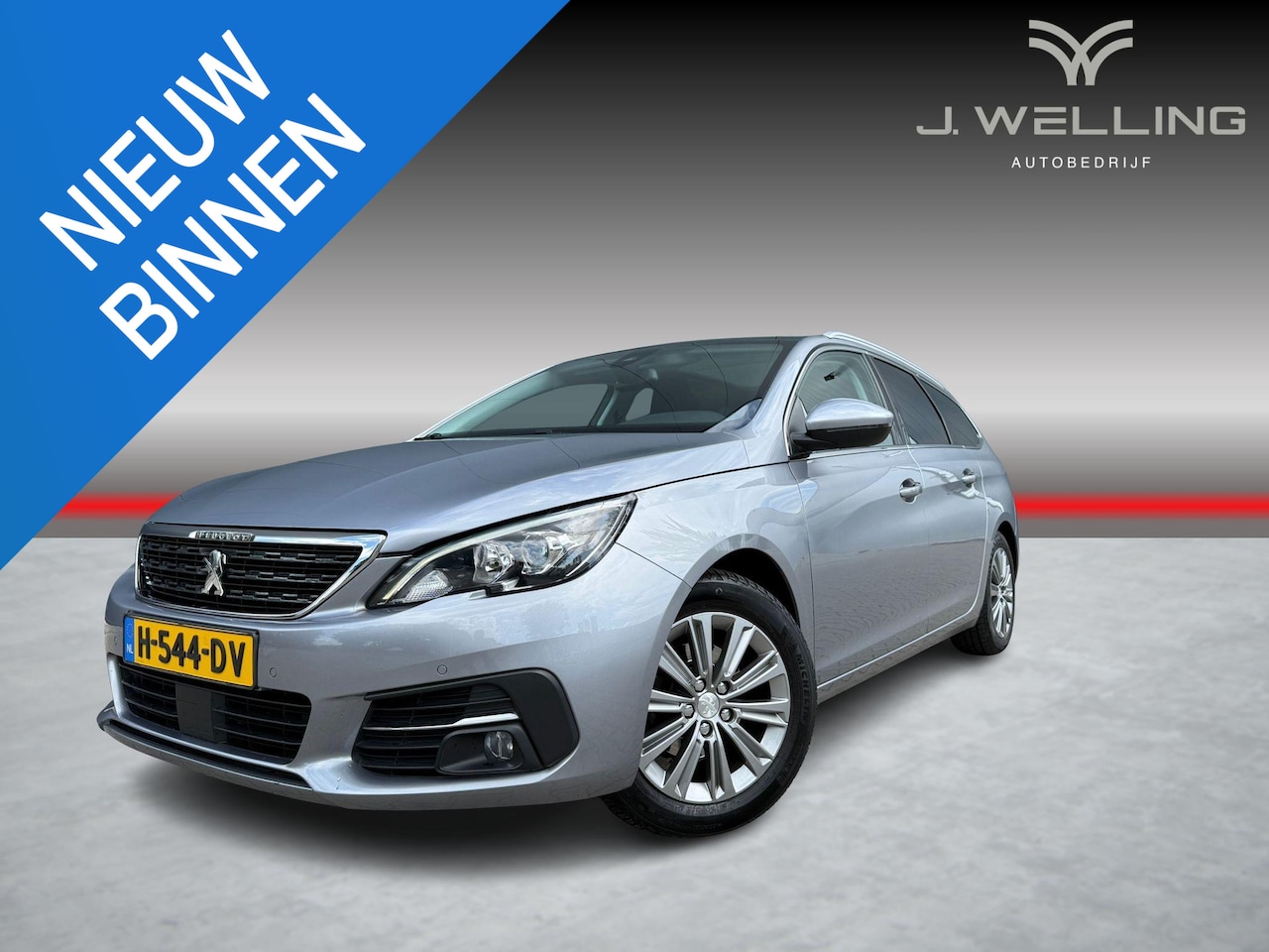 Peugeot 308 SW - 1.2 PureTech Blue Lease Premium pano trekhaak - AutoWereld.nl