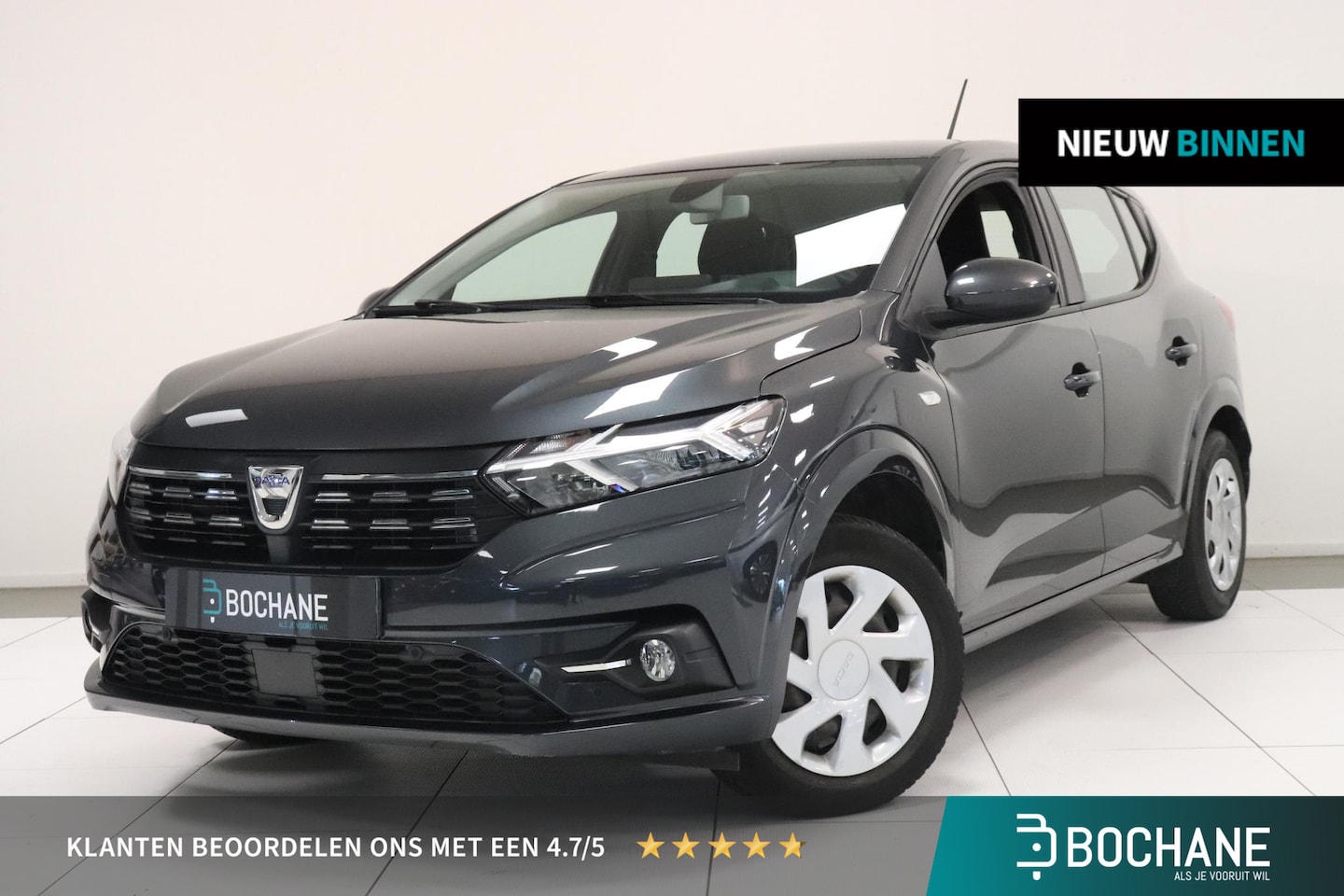 Dacia Sandero - 1.0 TCe 90 Comfort | Camera | AppleCarplay AndroidAuto Navigatie | trekhaak | Airco | - AutoWereld.nl