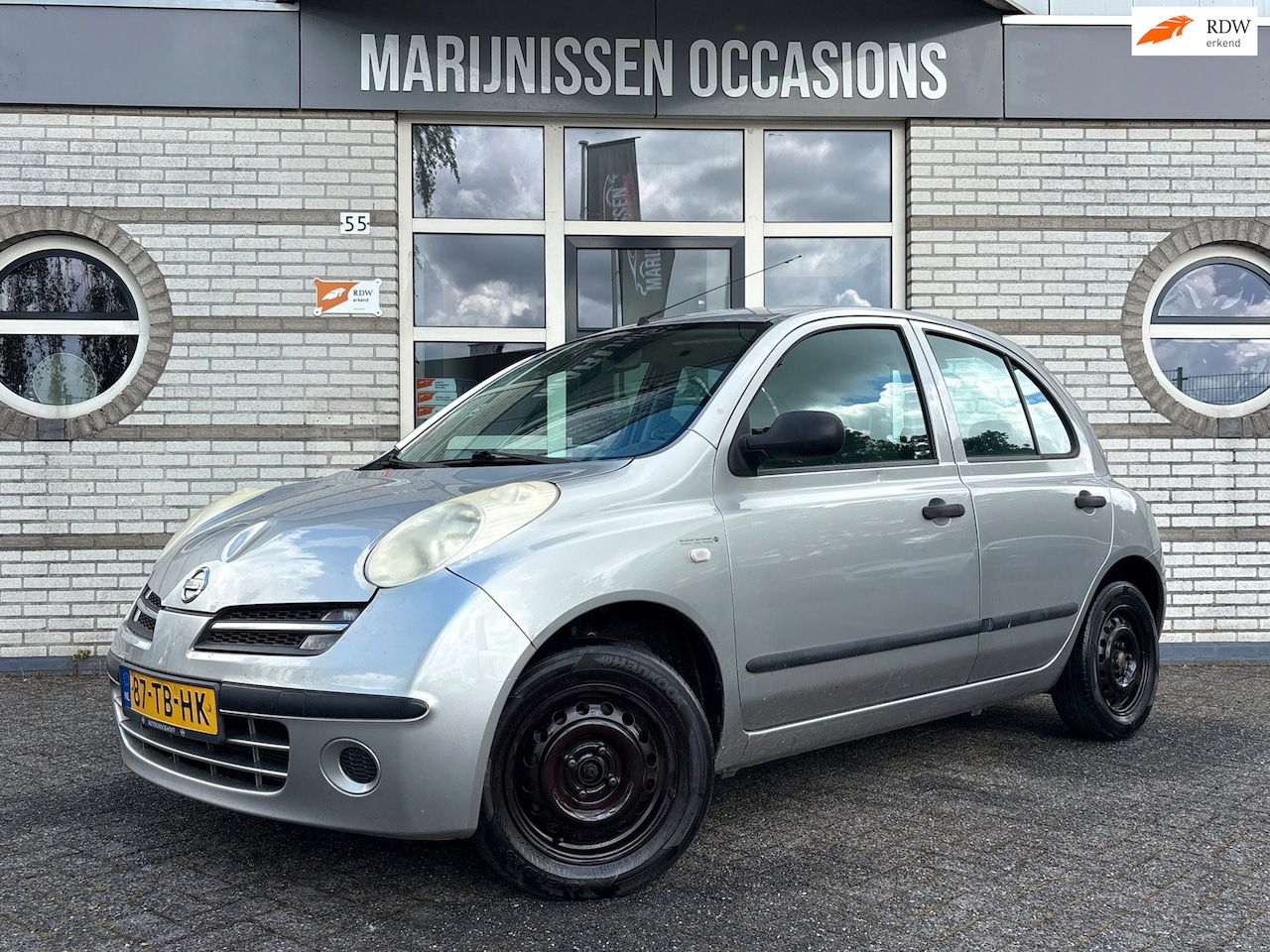 Nissan Micra - 1.2 Visia 5 Deurs |Airco,Trekhaak| - AutoWereld.nl
