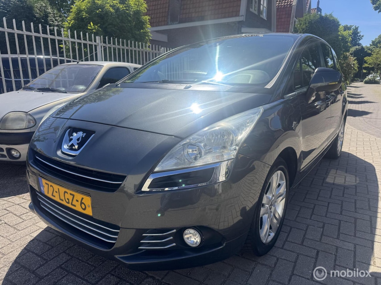 Peugeot 5008 - 1.6 THP ST 5p. 1.6 THP ST 5p. - AutoWereld.nl