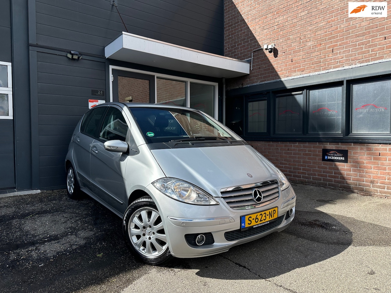 Mercedes-Benz A-klasse - 200 Elegance|Automaat|Pdc|Airco|Apk - AutoWereld.nl