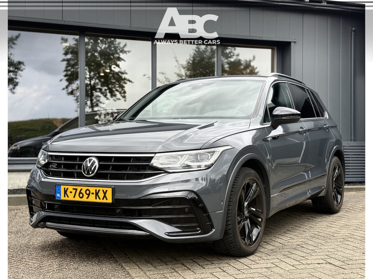 Volkswagen Tiguan - 1.5 TSI R-Line Business 1.5 TSI R-Line Business+ - AutoWereld.nl