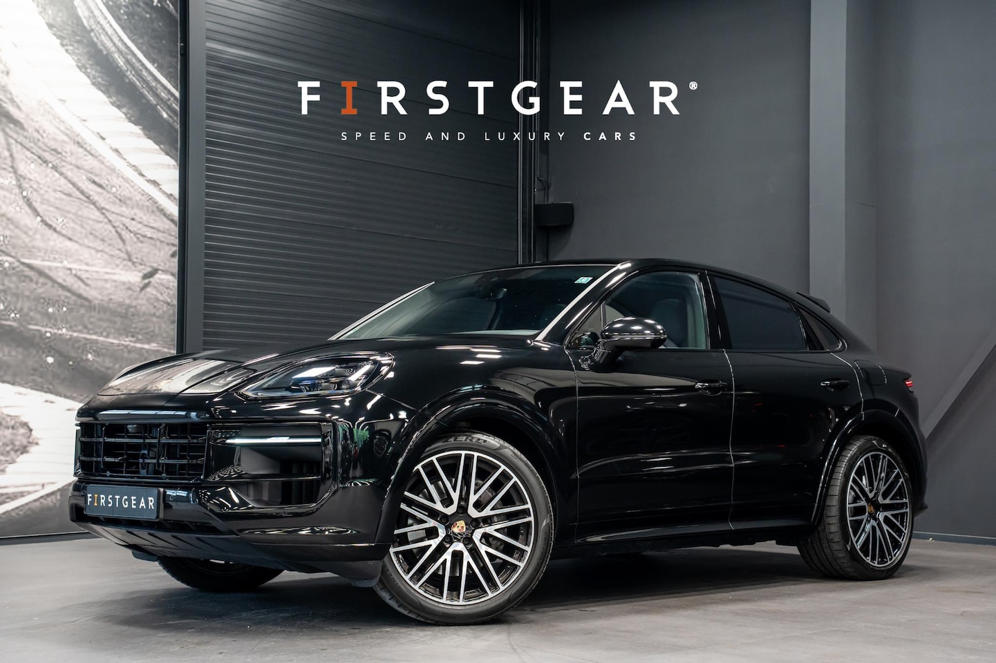 Porsche Cayenne Coupé - 3.0 E-Hybrid *Sport-Design / BOSE / Stoelventilatie / Rear Seat Entertainment / Panorama / - AutoWereld.nl