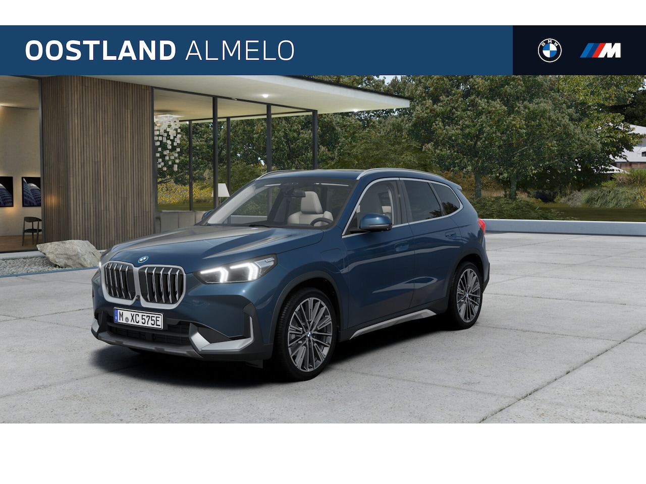 BMW X1 - xDrive xLine Automaat / Panoramadak / Trekhaak / Sportstoelen / Comfort Access / Parking A - AutoWereld.nl