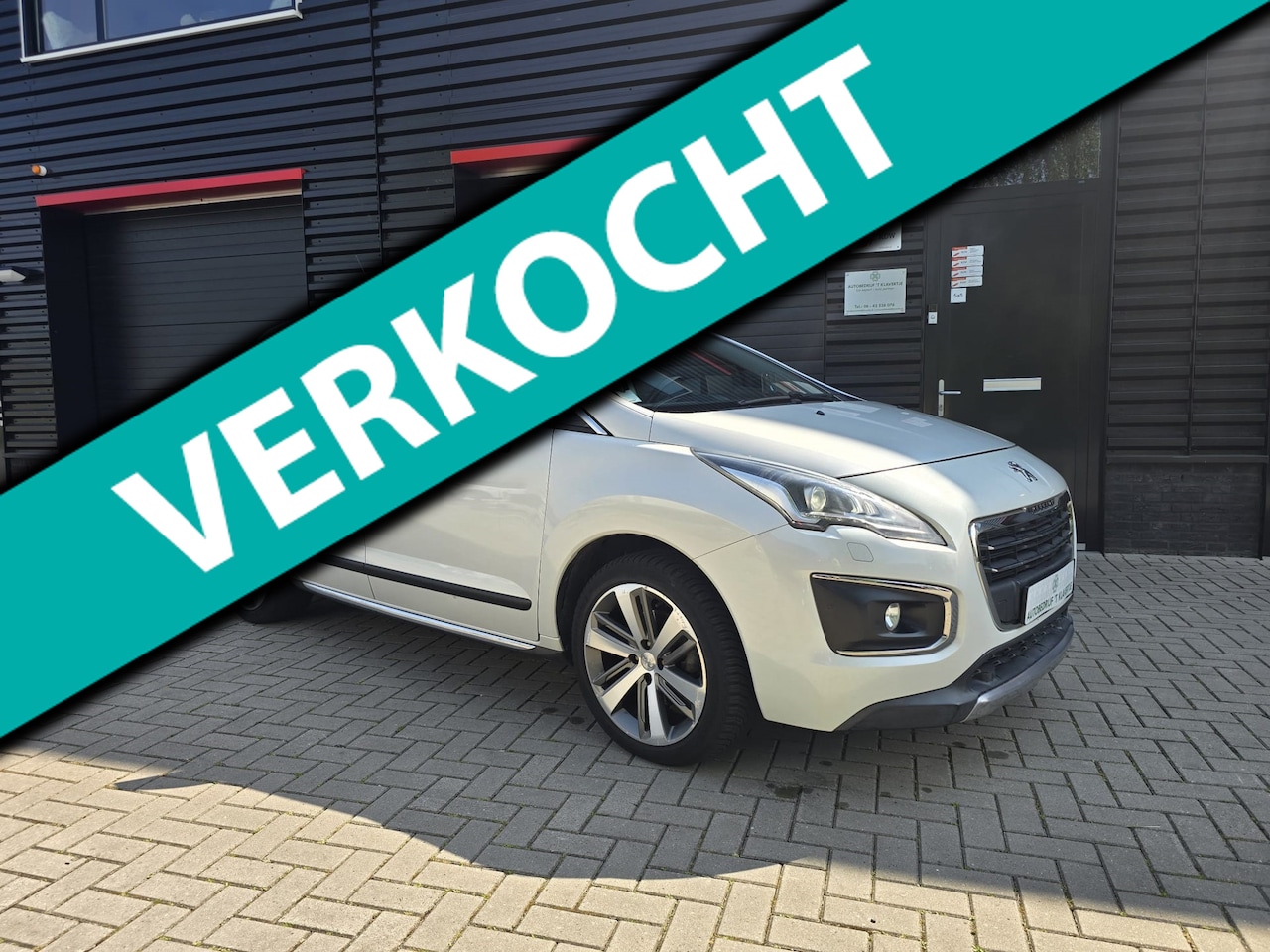 Peugeot 3008 - 2.0 HDi Blue Lease Executive | XENON-LED | CAMERA | NAVI | PANO | ELEC. PAKKET - AutoWereld.nl