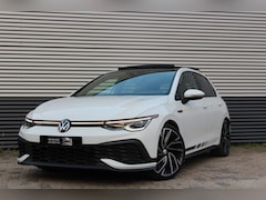 Volkswagen Golf - 2.0 TSI GTI | Clubsport | Panoramadak | HUD | IQ Light | Camera | Adaptive cruise | Lane a