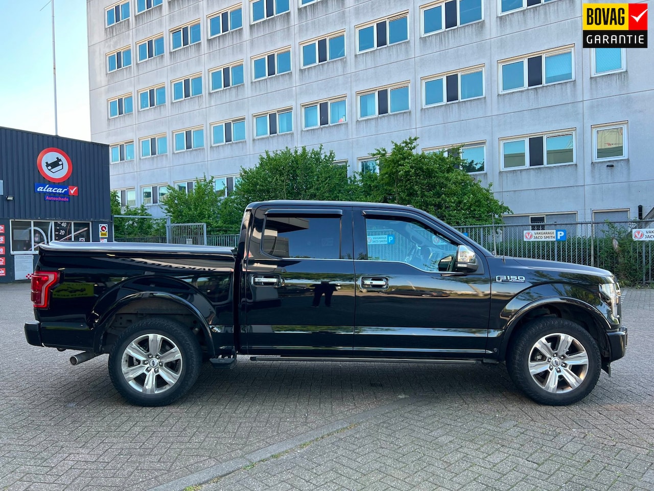 Ford F150 - USA 5.0 V8 SuperCrew PLATINUM - AutoWereld.nl