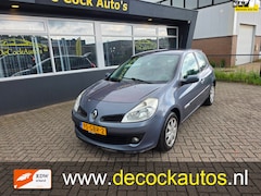 Renault Clio - 1.6-16V Rip Curl
