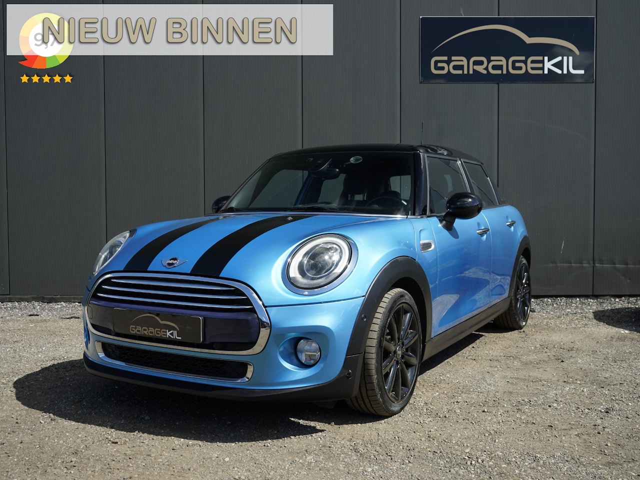 MINI 5-Deurs - 1.5 Cooper Chili Serious Business Onderh. historie bekend / Adaptive Cruisecontrol / Head- - AutoWereld.nl