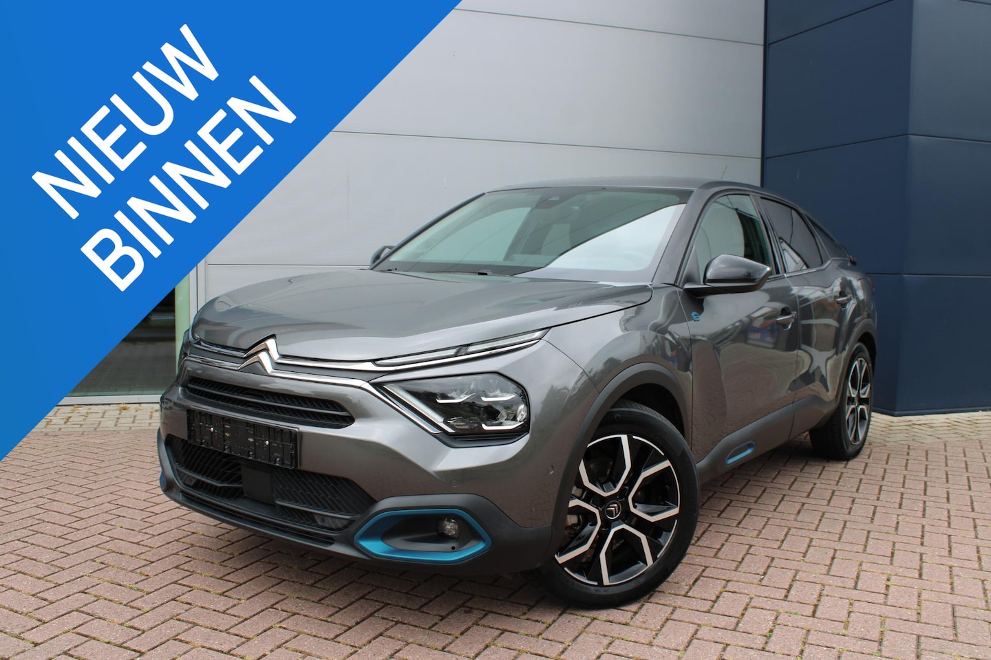 Citroën Ë-C4 - Shine 50 kWh Automaat Airco Navi Camera Carplay Halfleer Super mooi - AutoWereld.nl