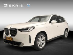 BMW X3 - 30e xDrive | LED | HUD | Active cruise | Sportstoelen | Stoelverwarming | Chrome line | DA
