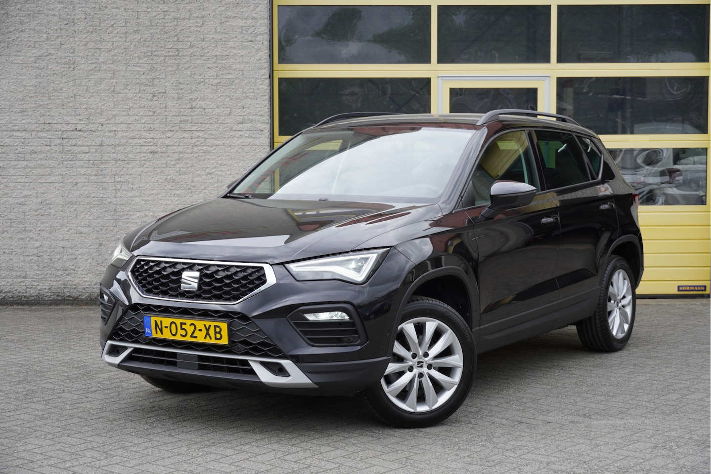 SEAT Ateca - 1.0 TSI Style Business Intense BJ2022 Lmv 17" | Led V+A | Pdc | Panoramadak | Achteruitrij - AutoWereld.nl