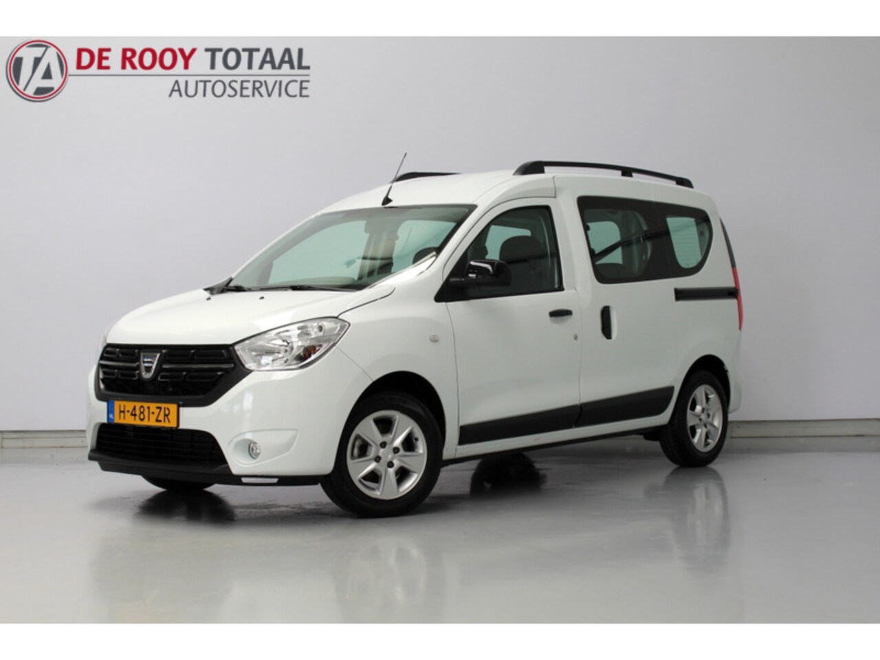 Dacia Dokker - 1.3 TCe Comfort 1.3 TCe Comfort 131PK, RIJKLAAR | CAMERA | NAVIGATIE | 2X SCHUIFDEUR | 5 PERSOONS - AutoWereld.nl