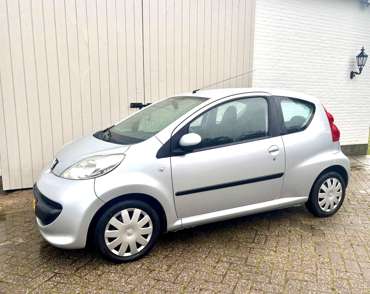 Peugeot 107 - 1.0-12V XS AIRCO, APK 03-04-2027 - AutoWereld.nl
