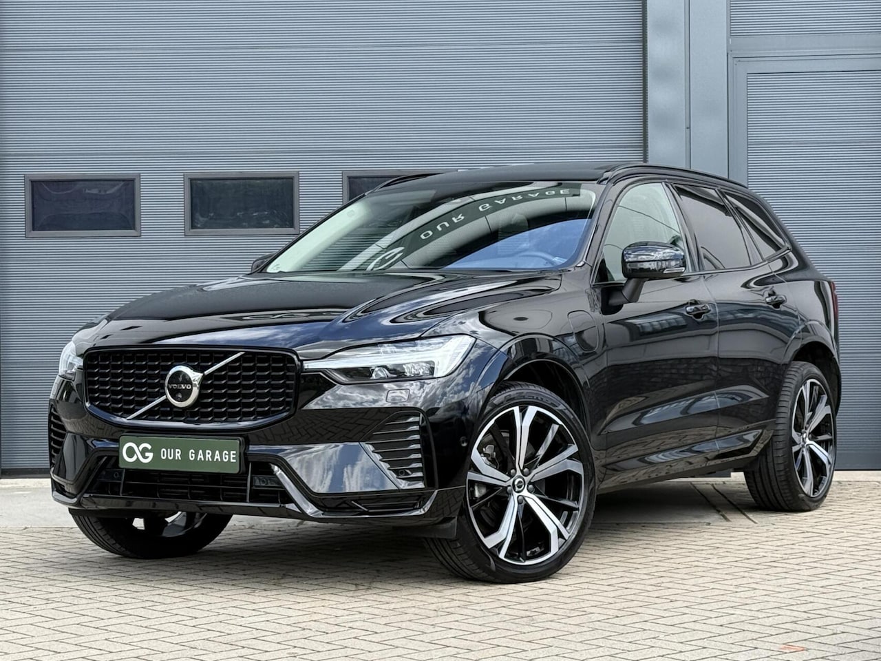 Volvo XC60 - T6 Plug-in hybrid AWD Plus Dark|BLIS|Pano|H&K|21" - AutoWereld.nl