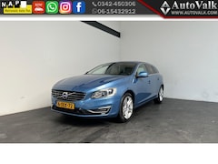 Volvo V60 - 2.4 D6 AWD Plug-In Hybrid Summum
