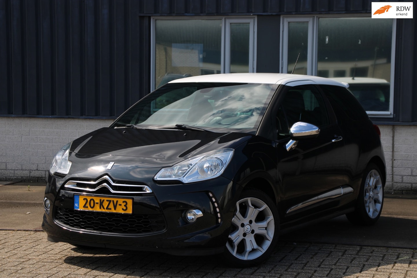 Citroën DS3 - 1.6 THP NAP Sport Chic Leder PDC Cruise Stoelverw - AutoWereld.nl