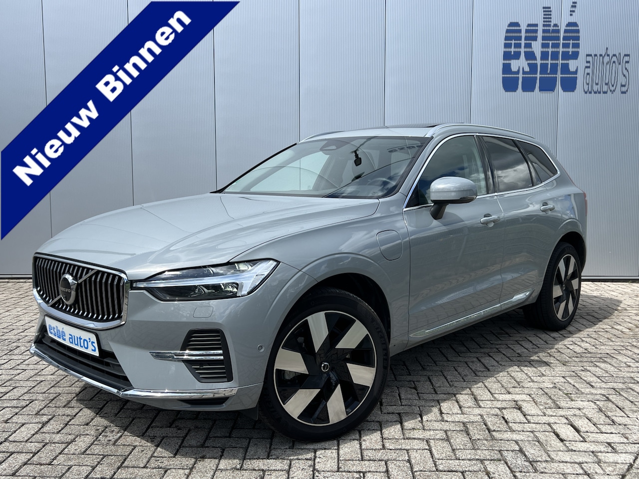 Volvo XC60 - 2.0 T6 350 pk Plug-in hybrid AWD Ultra Bright Navigatie Panoramadak Harman Kardon Audio Le - AutoWereld.nl