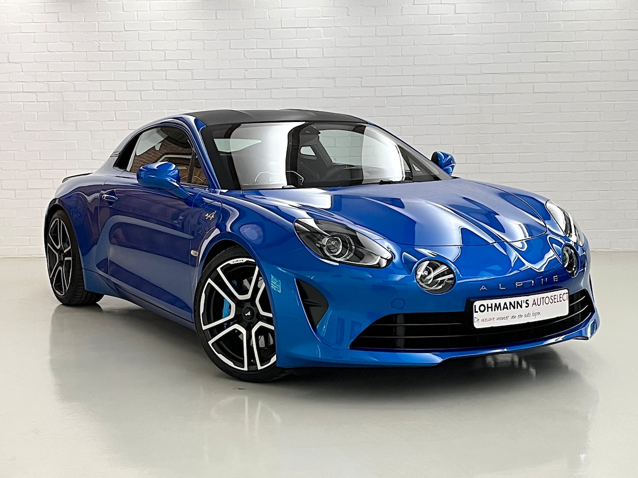 Alpine A110 - 1.8 Turbo Premiere Edition Origineel NL & Hist. - Div. Upgrades - 304 pk - AutoWereld.nl
