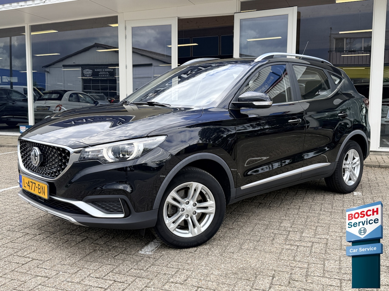 MG ZS - Comfort 45 kWh | Adapt. Cruise | Apple/Android | Airco | PDC | DAB | Keyless - AutoWereld.nl