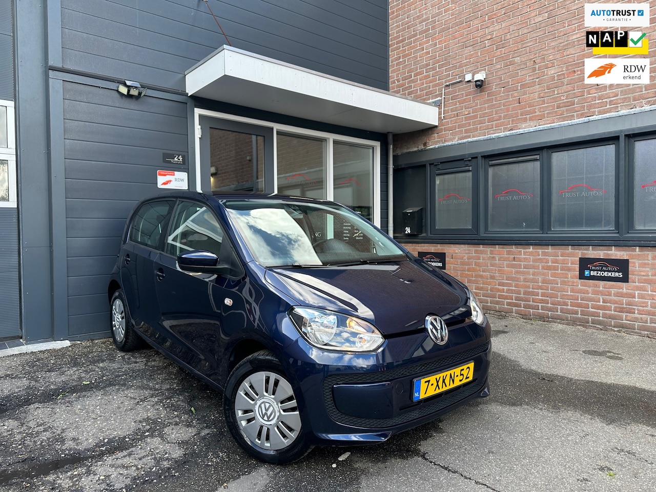 Volkswagen Up! - 1.0 move up! BlueMotion|Nap|Airco|Apk|2.Sleutels - AutoWereld.nl