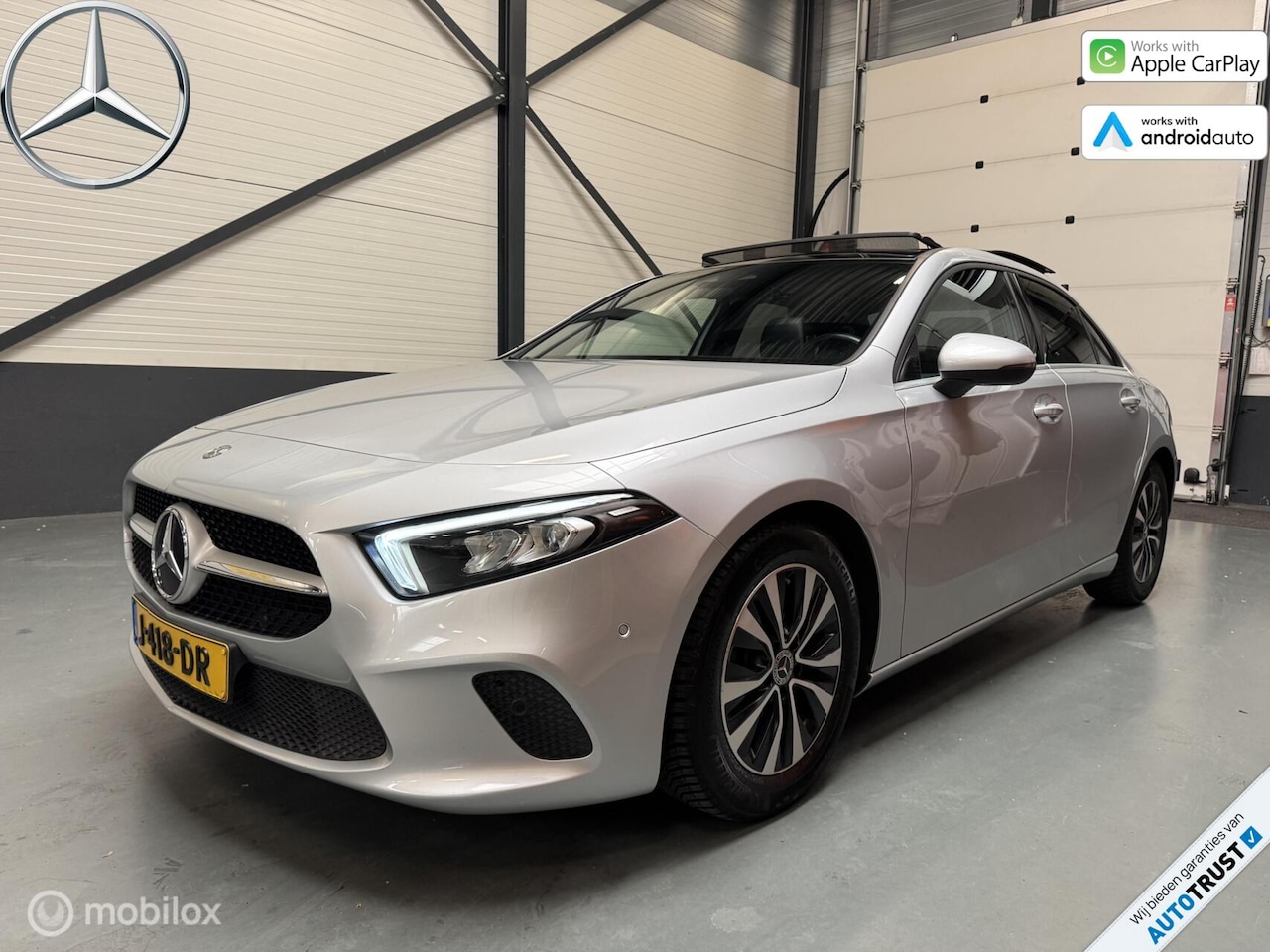 Mercedes-Benz A-klasse - 200 Luxury 163PK Pano|LED|MBUX|NL-Auto - AutoWereld.nl