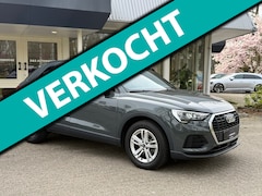 Audi Q3 - 45 TFSI e S Edition pdc/stoelverw/dodehoek/carplay