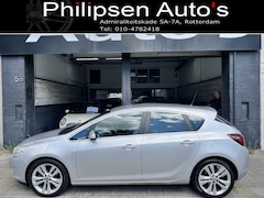 Opel Astra - 1.6 Cosmo .clima .leer .cruise .lm