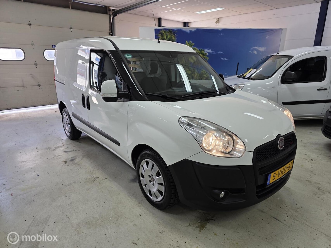 Fiat Doblò Cargo - 2.0 MJ L1H1 airco p. sensor - AutoWereld.nl