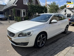 Volvo V60 - 2.4 D6 AWD Plug-In Hybrid Summum
