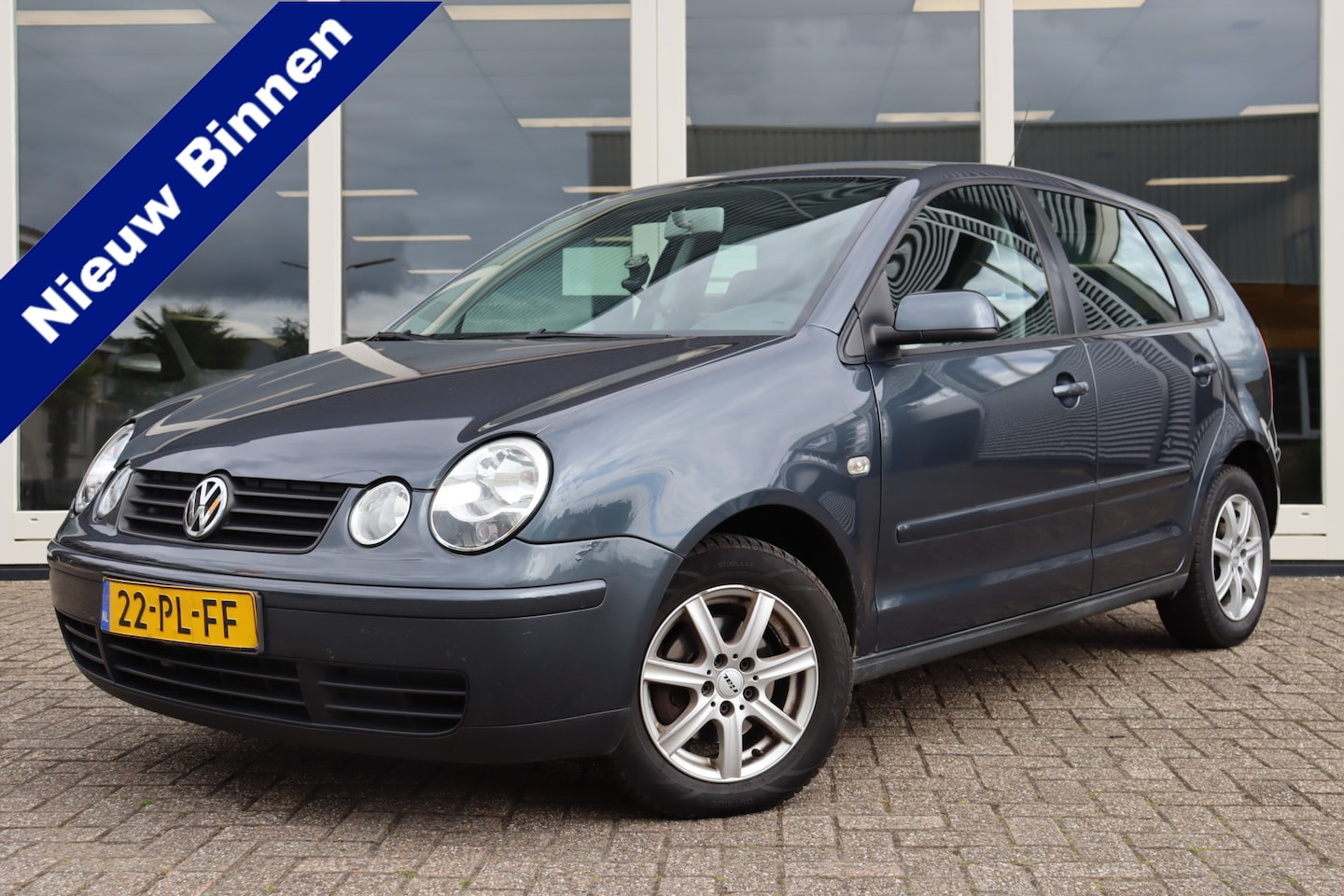 Volkswagen Polo - 1.4-16V Athene 1.4-16V Athene, Apple Carplay, Airco, Trekhaak, Cruise, Elek. ramen, Prijs Is Rijklaar - AutoWereld.nl