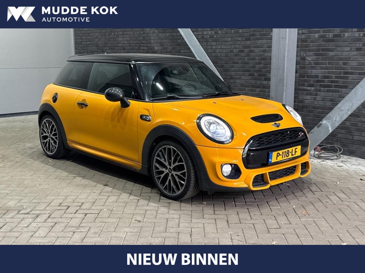 MINI 3-Deurs - 2.0 Cooper S | Panoramadak | Harman/Kardon | Automaat | 18 Inch JCW | Leder - AutoWereld.nl