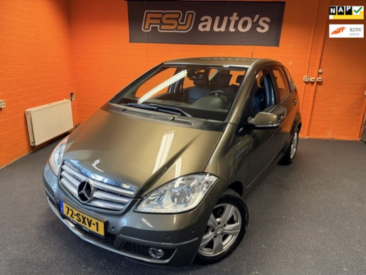 Mercedes-Benz A-klasse - 160 / AUTOMAAT / BUSINESS CLASS AVANTGARDE!! - AutoWereld.nl