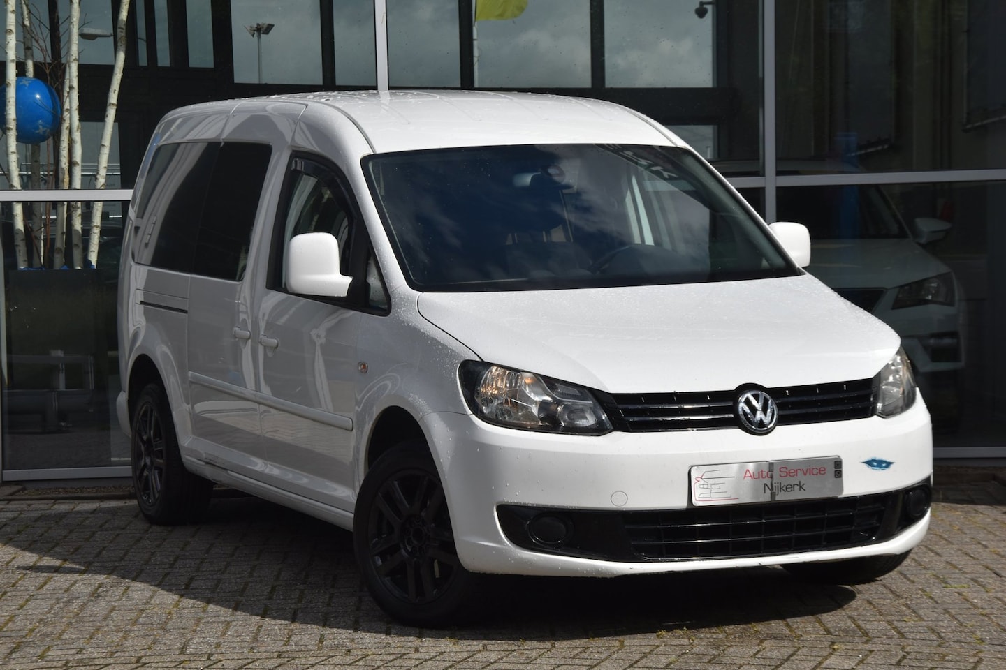 Volkswagen Caddy Maxi - 1.6 TDI BMT DC Airco Nav. Pdc Trekhaak Elek. Ramen - AutoWereld.nl