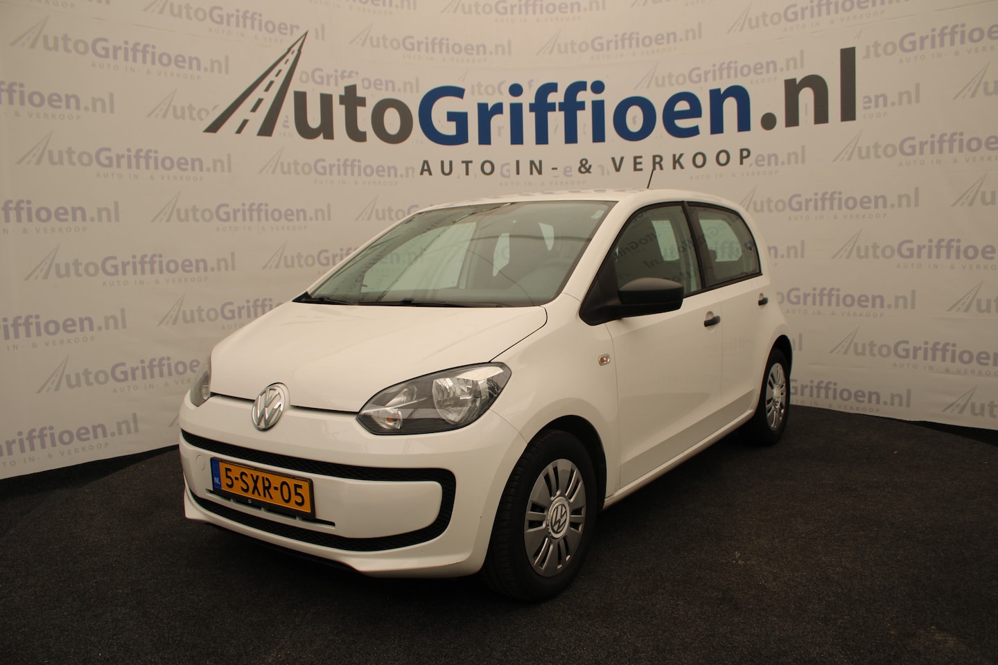 Volkswagen Up! - 1.0 take up! BlueMotion nette 5-deurs met airco - AutoWereld.nl
