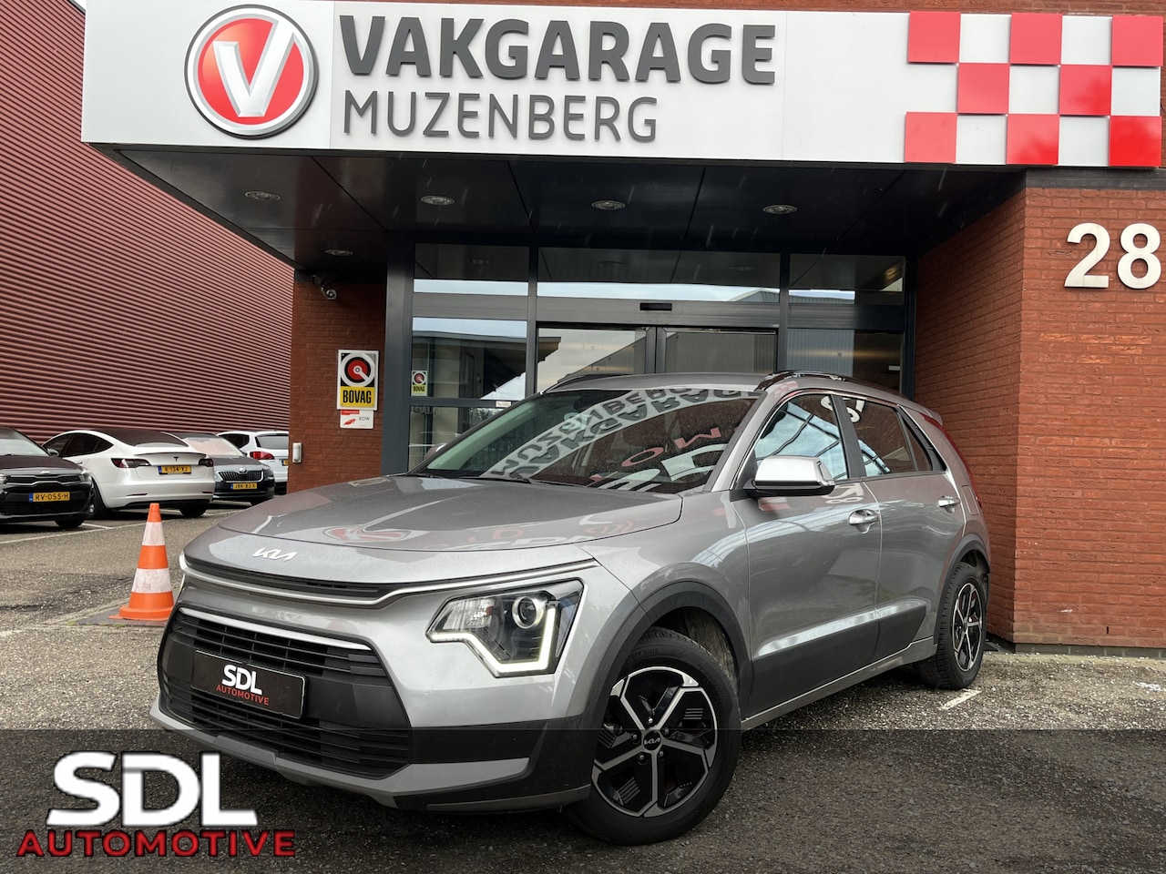 Kia Niro - 1.6 GDi Hybrid ComfortLine // NAVI // CLIMA // ADAPTIVE CRUISE // CAMERA // KEY LESS // AL - AutoWereld.nl