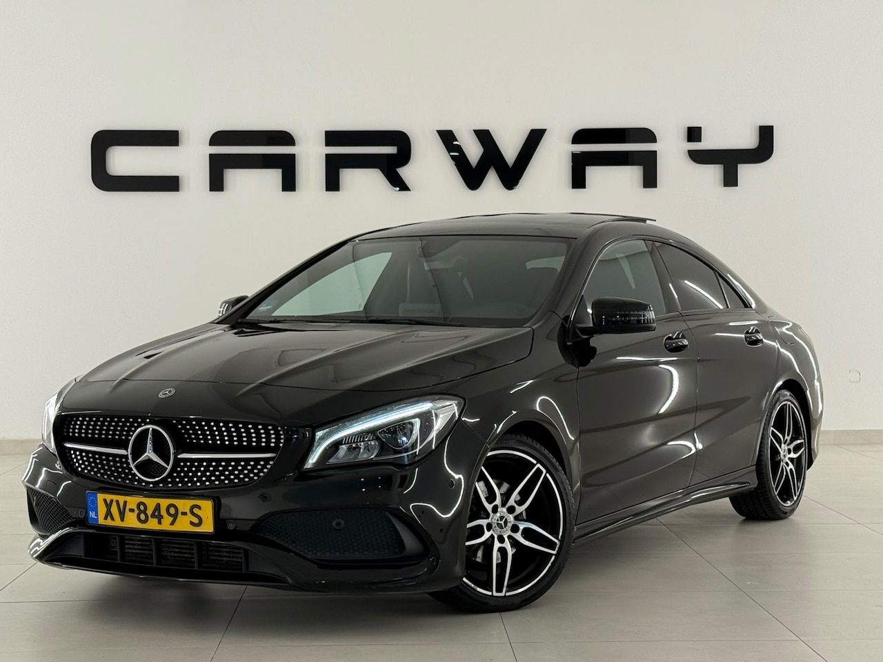 Mercedes-Benz CLA-Klasse - 180 AMG Night Panodak NAP NL-auto - AutoWereld.nl