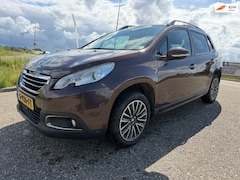 Peugeot 2008 - 1.2 PureTech Active Pack Premium Airco Navi PDC Trekhaak
