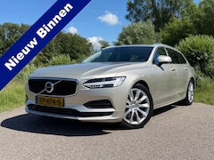 Volvo V90 - 2.0 T4 Momentum / Automaat / Goed onderhouden / Stoelverwarming / Navigatie / Elektrische