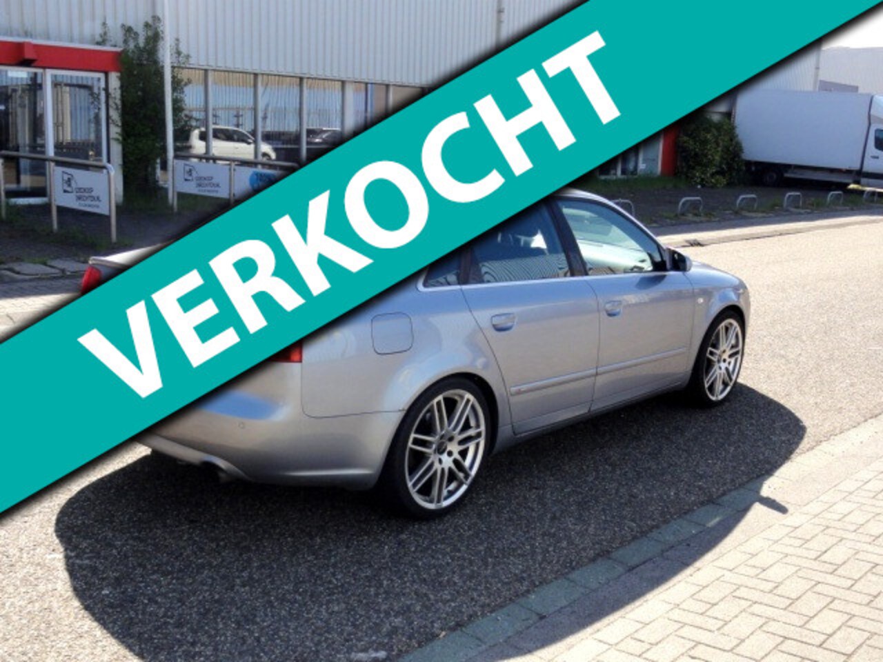 Audi A4 Limousine - 2.0TFSI SLine Automaat Airco Apk11/03/2027 - AutoWereld.nl