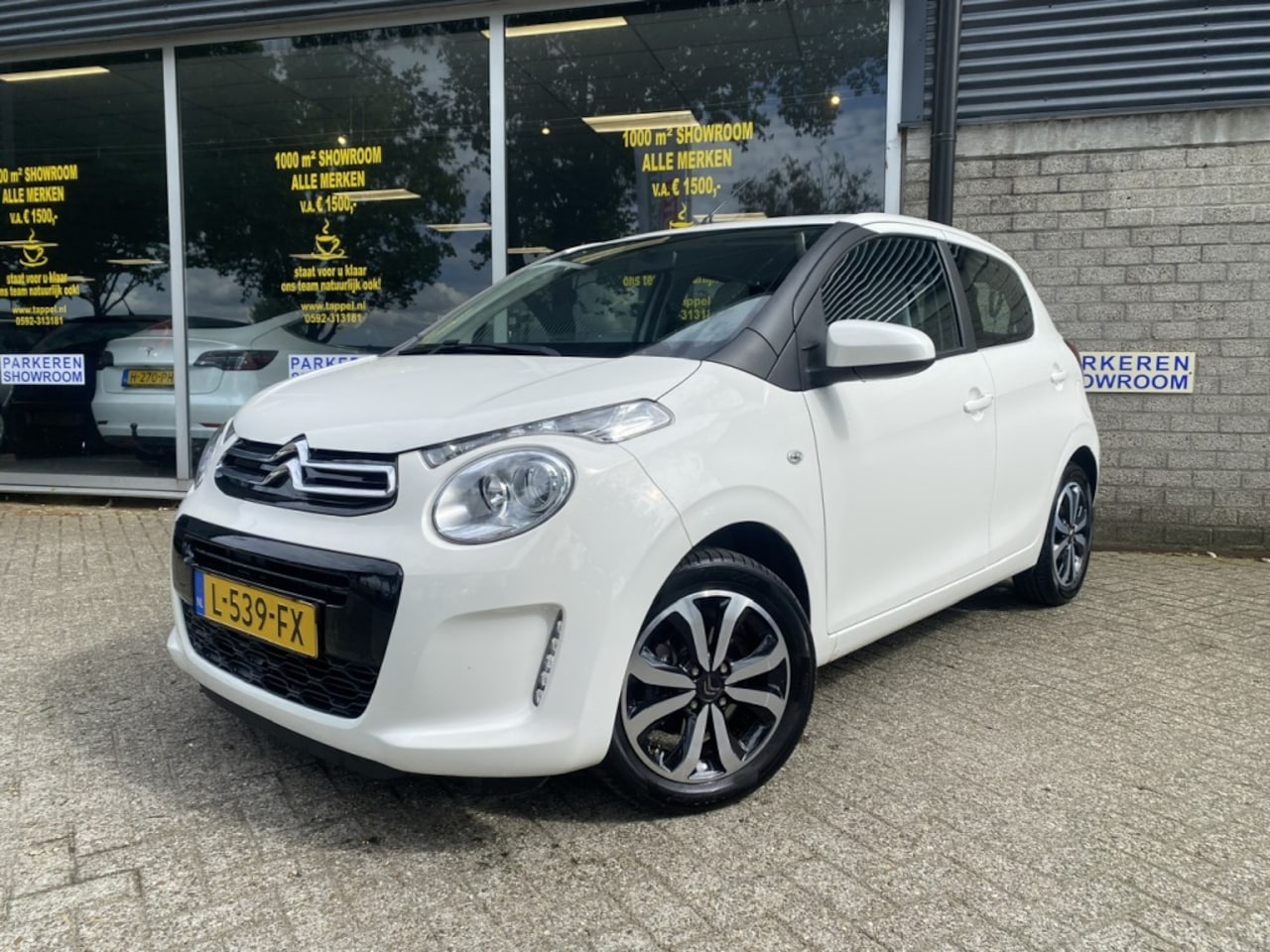 Citroën C1 - 1.0 VTi Shine Airco/Camera/Carplay - AutoWereld.nl
